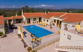 Casa Dos Ninos